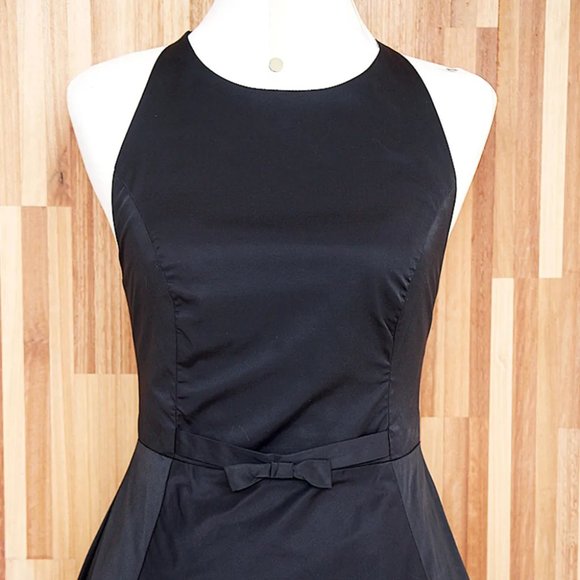 Black Cute Halter Dress - Picture 3 of 6